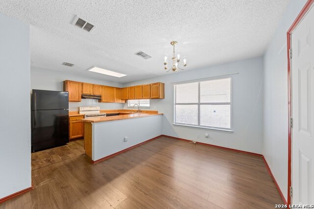 Image 9 of 29 For 7919 Wayside Trail