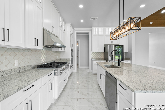 Image 9 of 34 For 3828 Palomino Springs