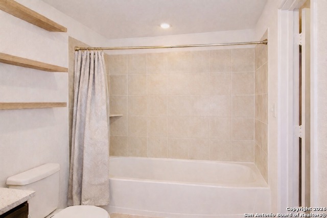 Image 19 of 27 For 7427 Equinox Corner