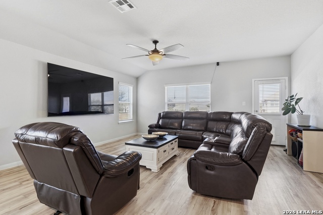 Image 10 of 29 For 5911 Akin Stroll