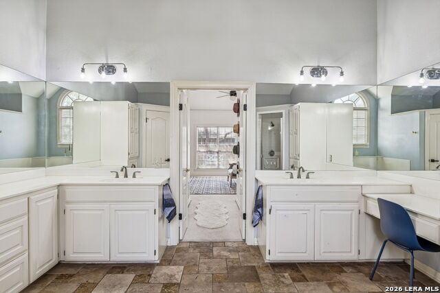 Image 23 of 45 For 17343 Fountain Mist