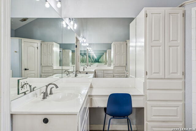 Image 25 of 45 For 17343 Fountain Mist