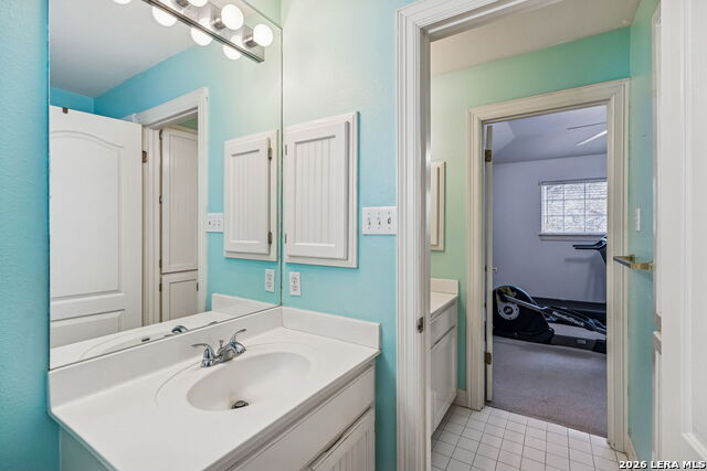 Image 32 of 45 For 17343 Fountain Mist