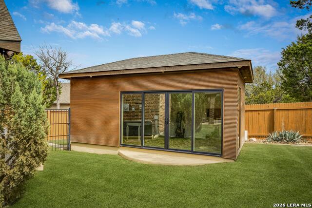 Image 33 of 50 For 28402 Joanie Kay