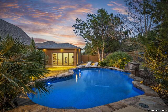 Image 40 of 50 For 28402 Joanie Kay