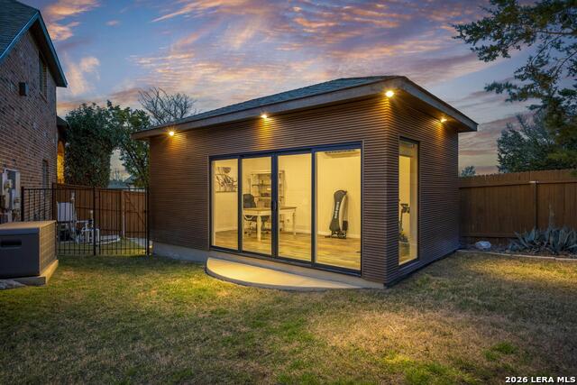 Image 42 of 50 For 28402 Joanie Kay