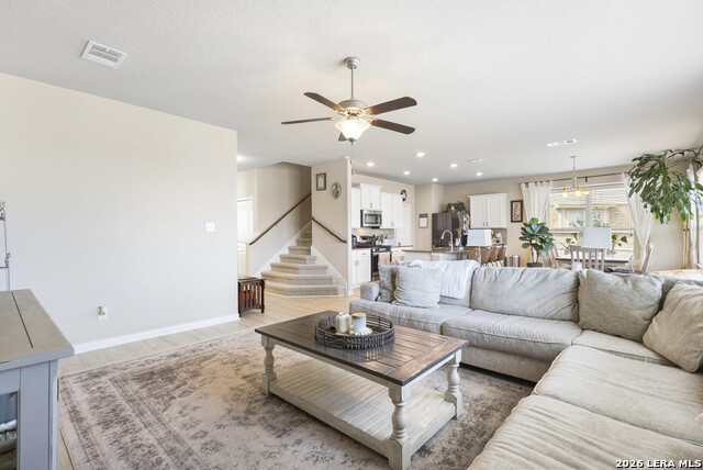 Image 18 of 36 For 7818 Dutchess Turn