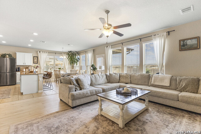 Image 19 of 36 For 7818 Dutchess Turn