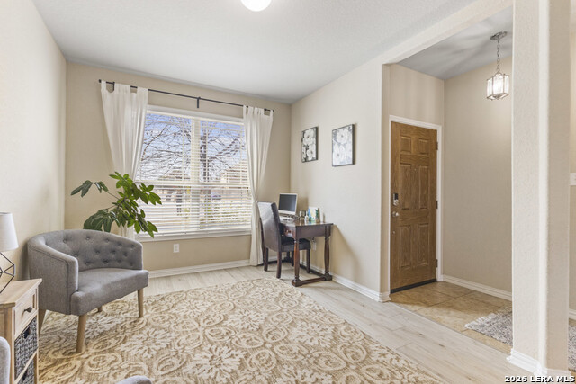 Image 5 of 36 For 7818 Dutchess Turn