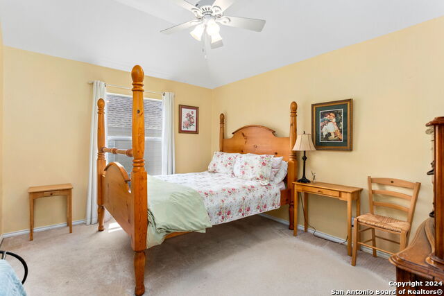 Listing photo id 20 for 8807 Brae Ridge