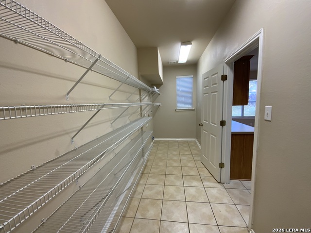 Image 17 of 33 For 17211 Ashbury Lodge