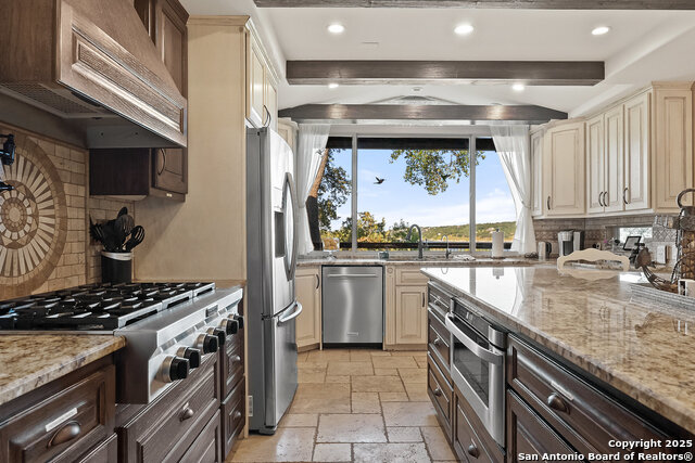 Image 11 of 40 For 259 Oak Hideaway