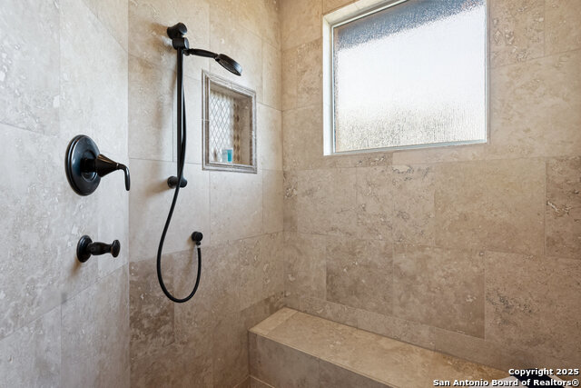 Image 22 of 40 For 259 Oak Hideaway