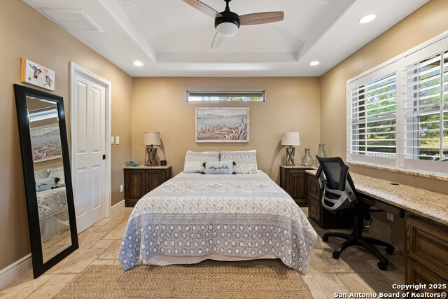 Image 24 of 40 For 259 Oak Hideaway