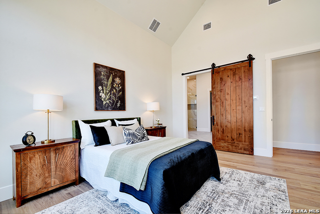 Image 13 of 34 For 701 Highland Meadows