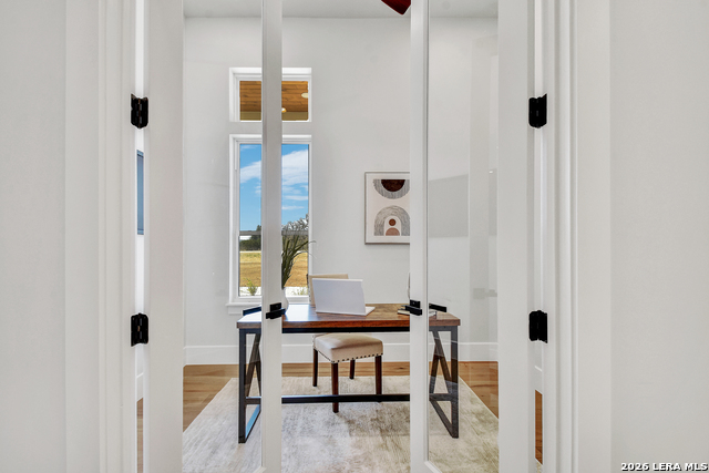 Image 17 of 34 For 701 Highland Meadows