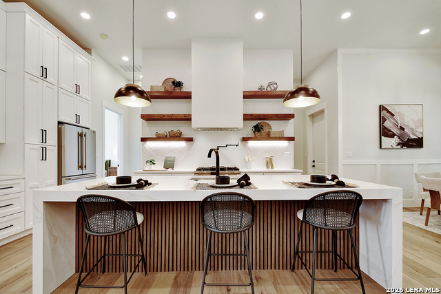 Image 7 of 34 For 701 Highland Meadows