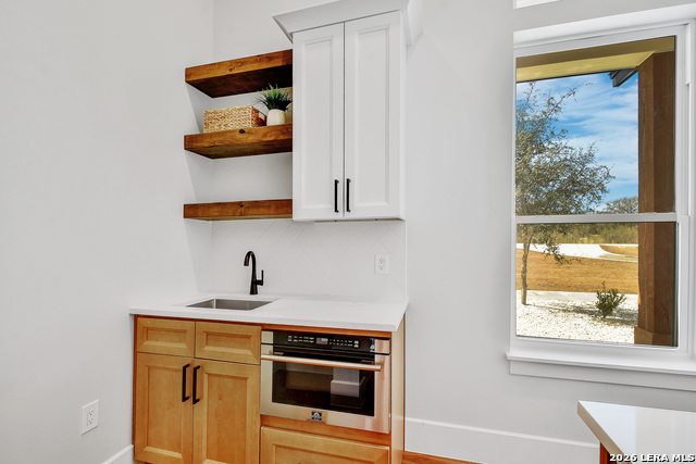 Image 9 of 34 For 701 Highland Meadows