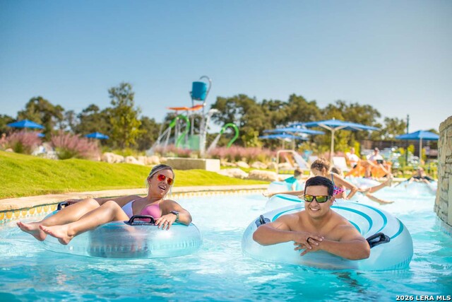 Image 19 of 23 For 325 Dulce Vista