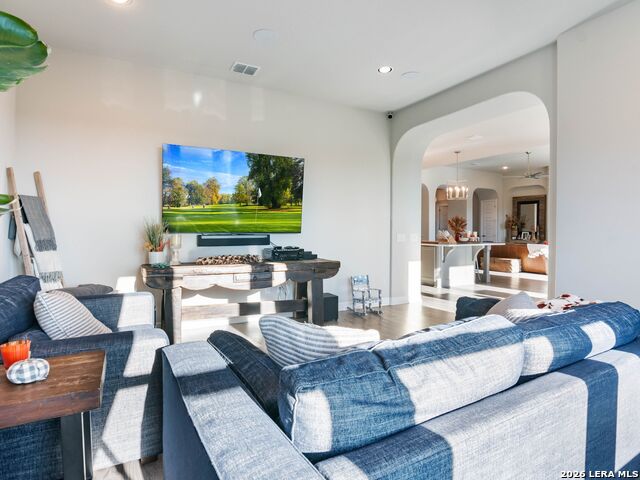 Image 19 of 42 For 8134 Vanity Hill