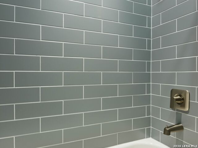 Image 28 of 42 For 8134 Vanity Hill