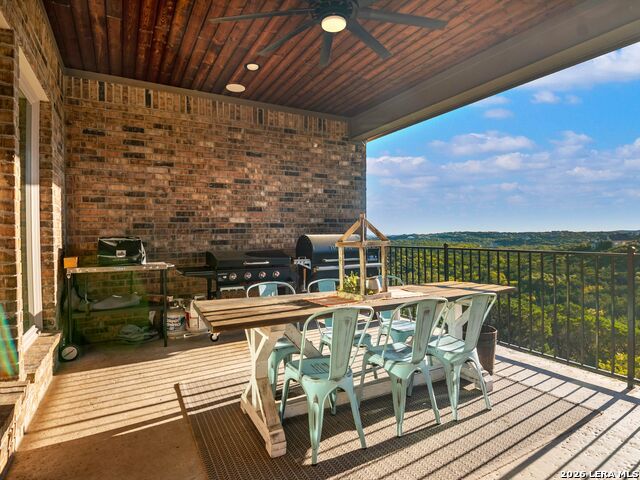 Image 33 of 42 For 8134 Vanity Hill