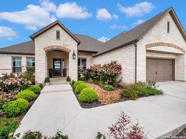 Image 4 of 42 For 8134 Vanity Hill