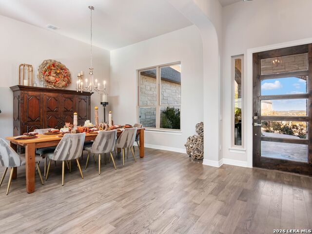 Image 7 of 42 For 8134 Vanity Hill