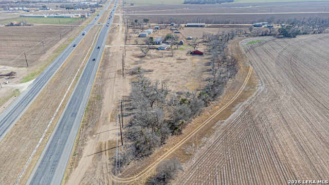 Listing photo id 12 for 3100 Hwy 90 E