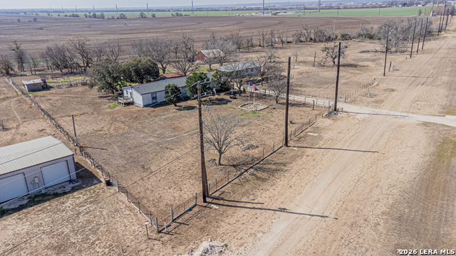 Listing photo id 21 for 3100 Hwy 90 E