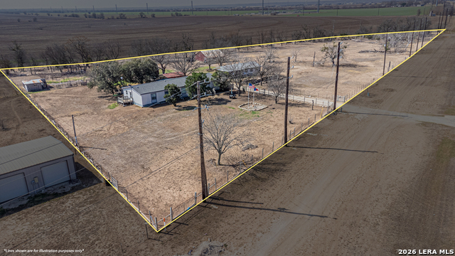 Listing photo id 22 for 3100 Hwy 90 E