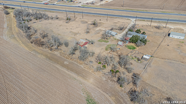 Listing photo id 6 for 3100 Hwy 90 E