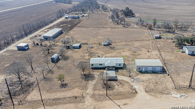 Listing photo id 1 for 3124 Hwy 90 E