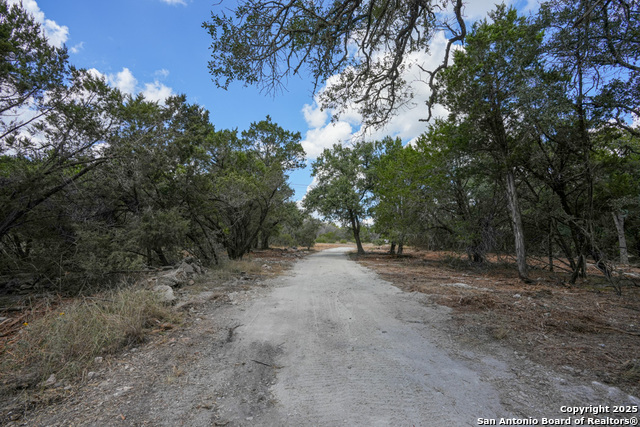 Image 10 of 18 For 330 Rayner Ranch