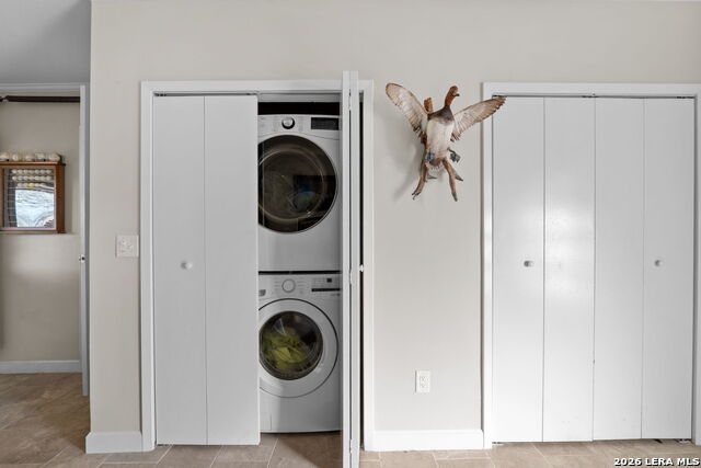 Image 18 of 30 For 221 Seford Dr