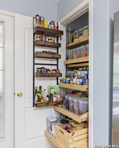 Image 16 of 40 For 17323 Molino