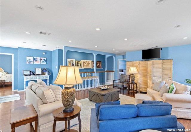 Image 26 of 40 For 17323 Molino