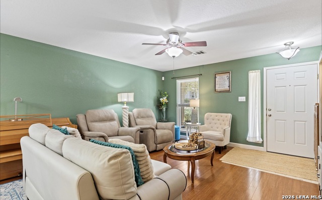 Image 7 of 40 For 17323 Molino