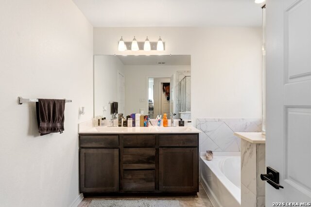 Image 23 of 26 For 9422 Braman  