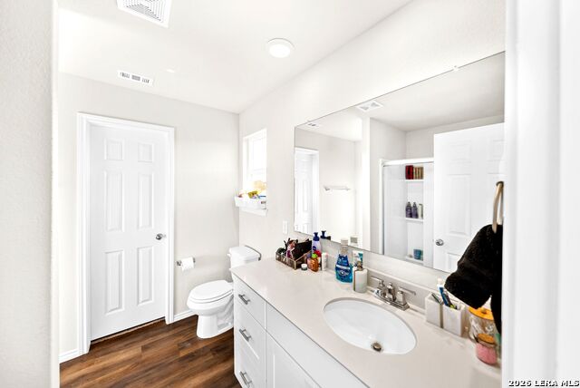 Image 15 of 34 For 6710 Turnpike