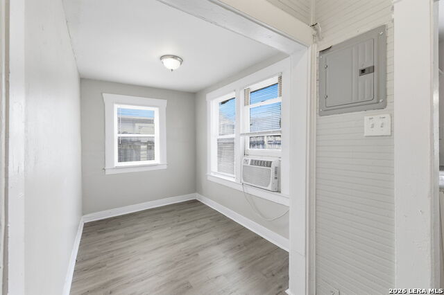 Image 10 of 24 For 214 E Huff Ave