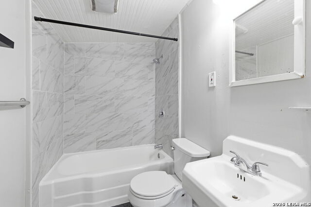 Image 21 of 24 For 214 E Huff Ave