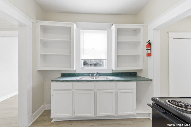 Image 8 of 24 For 214 E Huff Ave