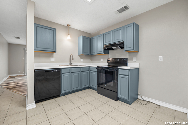 Image 12 of 29 For 2619 Kingswell Ave