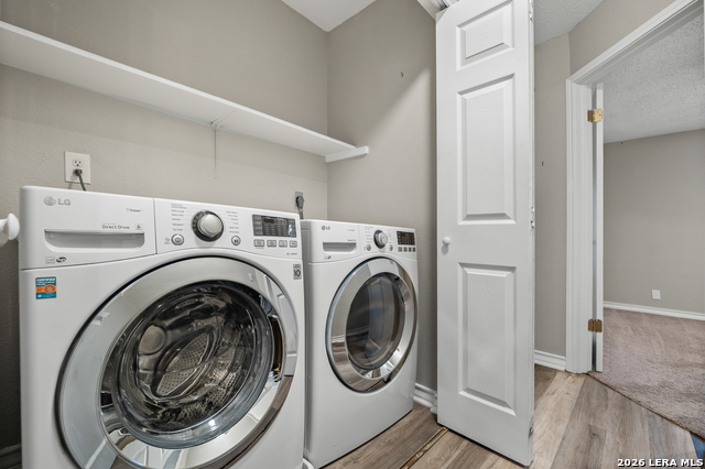 Image 15 of 29 For 2619 Kingswell Ave