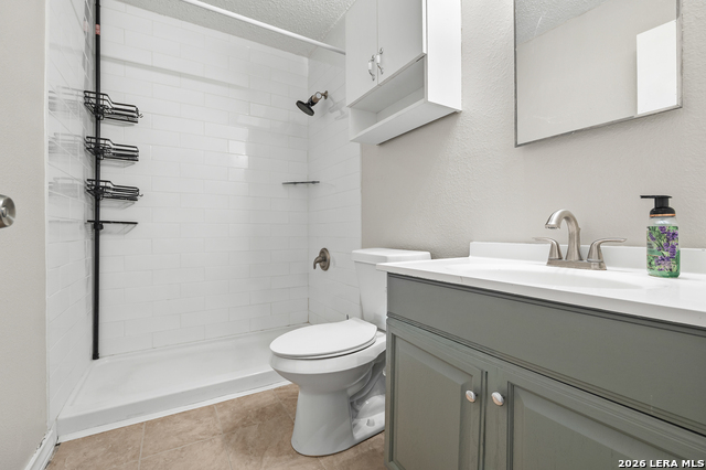 Image 19 of 29 For 2619 Kingswell Ave