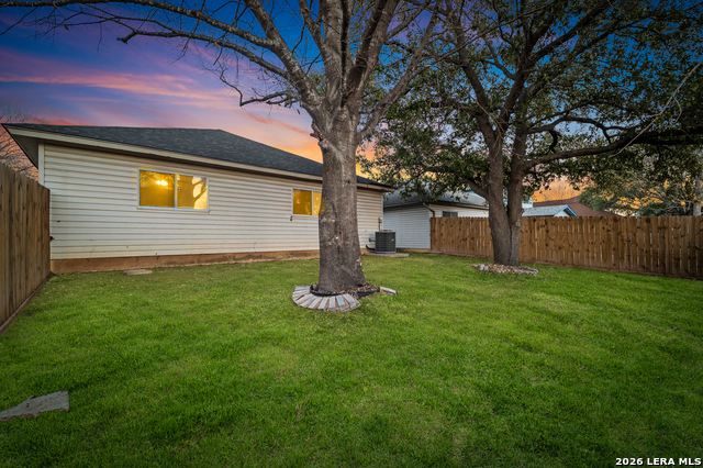 Image 27 of 29 For 2619 Kingswell Ave