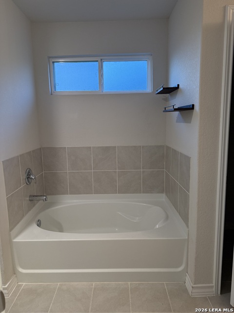 Image 26 of 45 For 4837 Theralite