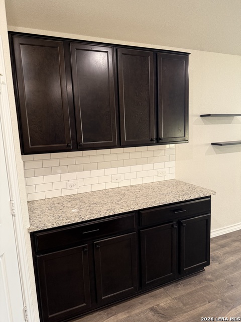 Image 33 of 45 For 4837 Theralite