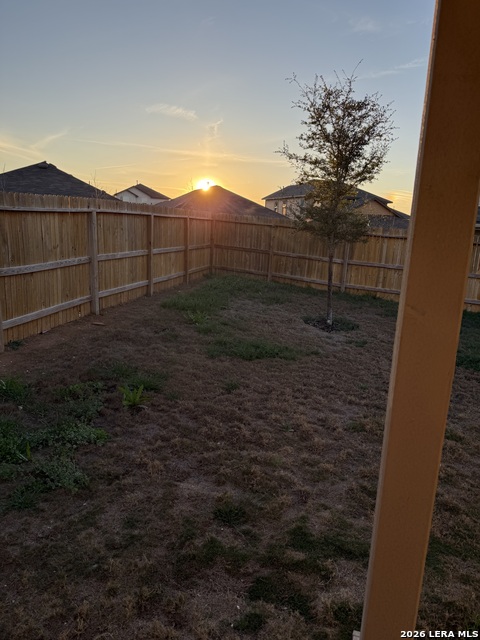 Image 44 of 45 For 4837 Theralite